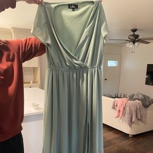 Lulus formal dress